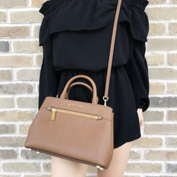 Gaby’sBags👜💕- Michael Kors Satchel Bag luggage - Picture 6 of 6